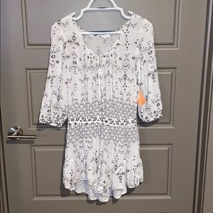 NWT Ripcurl Black & White Romper